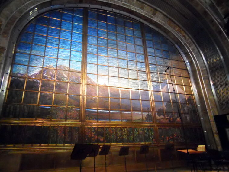 Cortina de Cirstal, Palacio de Bellas Artes, Mexico.