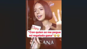 Singer Ángela Aguilar saying con quien se me dé la regalada gana during an interview.