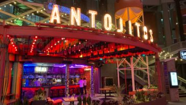 Antojitos restaurant at Universal